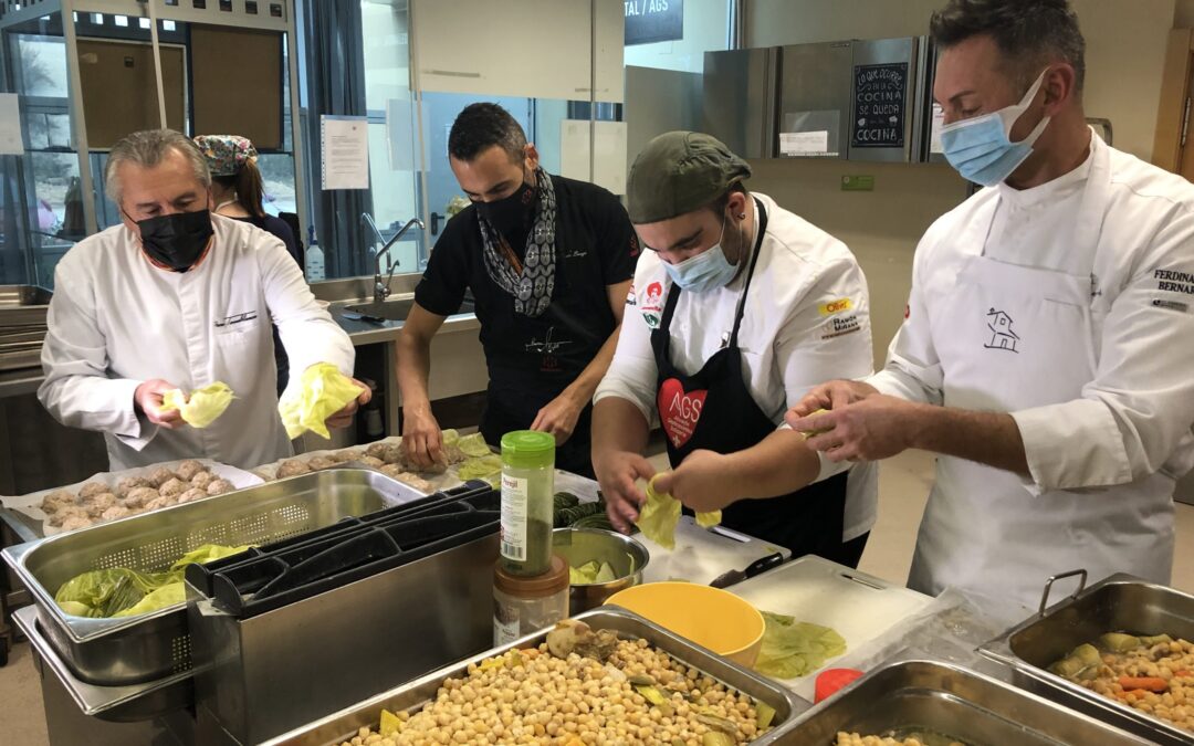 La entrada a Alicante Gastronómica se realizará mediante pulseras inteligentes cuyo coste se destinará a la elaboración de menús solidarios