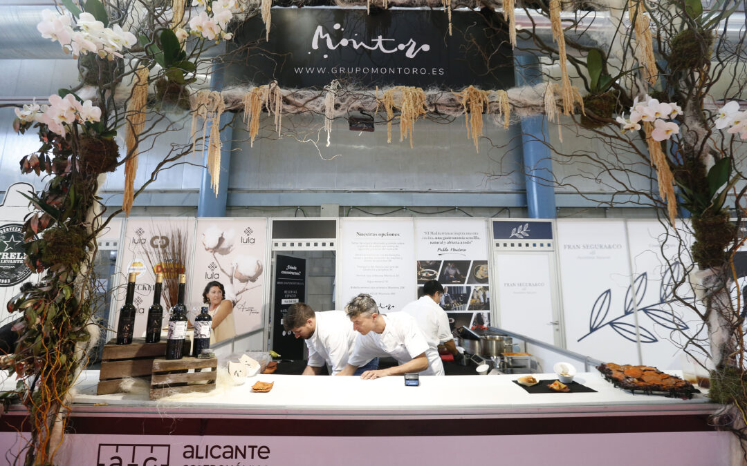 Alicante Gastronómica acerca la alta cocina con tapas a precios populares en el Rincón de las Estrellas y los Soles